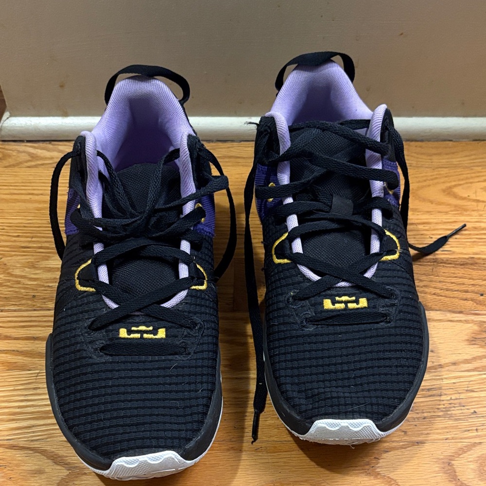 Nike LeBron Witness 7 “Lakers” purple. Only worn on the court.